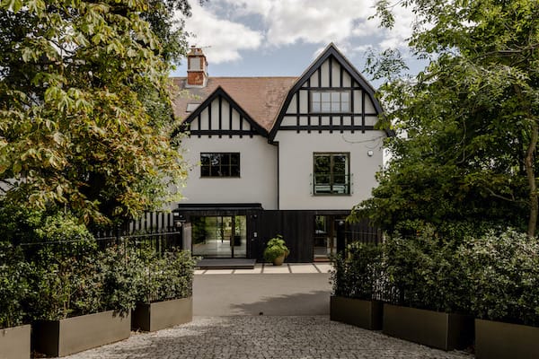 A Grand Seafront Home in Whitstable